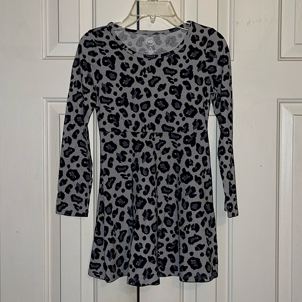 Girl’s Dress Wonder nation Size M 7-8 Taupe with Black Leopard Spots